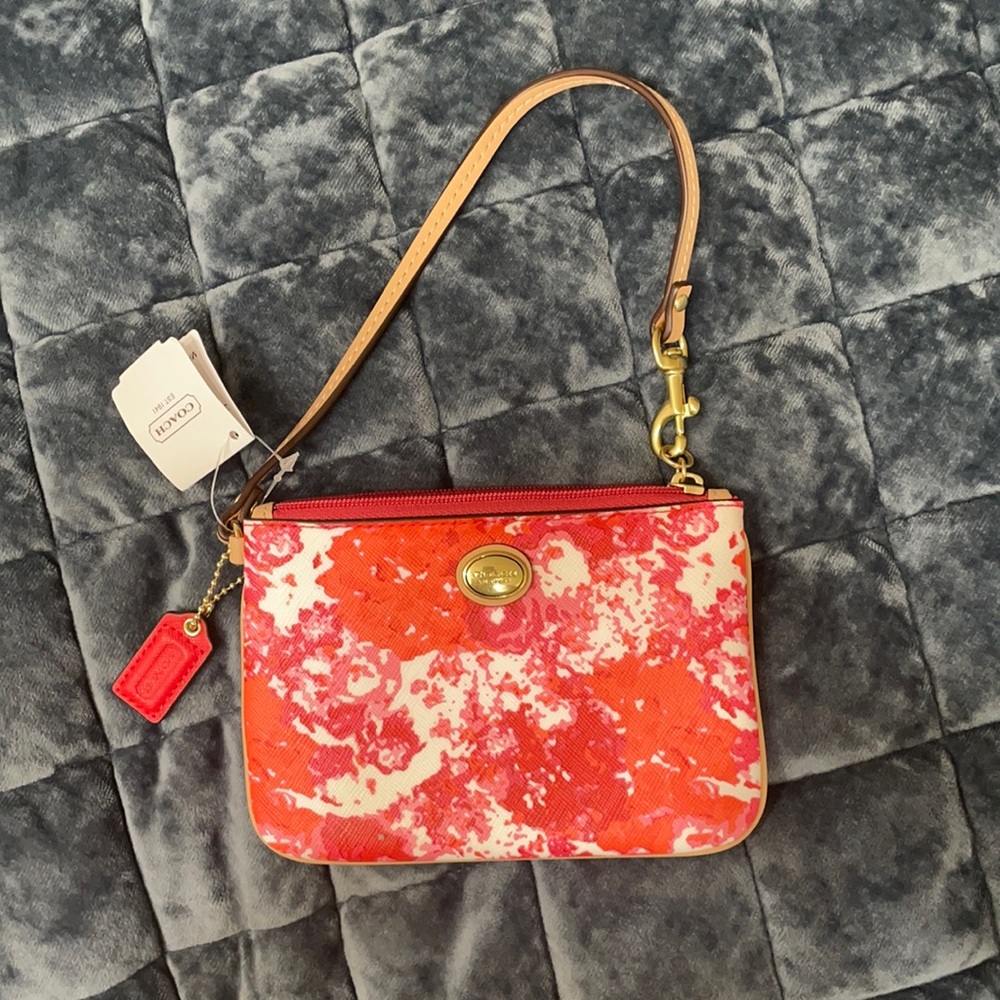 NWT Coach Wristlet